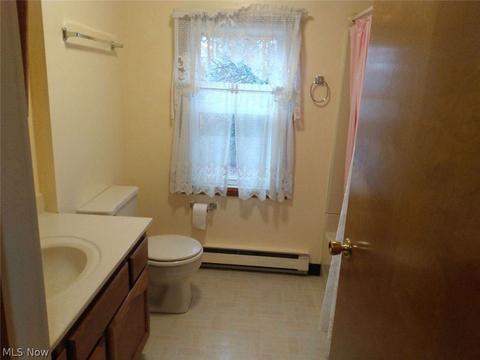 6325 Hiram Ave, Ashtabula, OH 44004 photo 10
