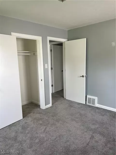 159 Hillman, Akron, OH 44312 photo 10