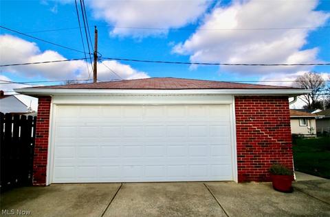 30875 Roosevelt Rd, Wickliffe, OH 44092 photo 35