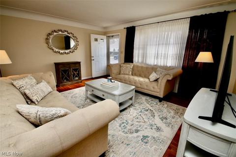 30875 Roosevelt Rd, Wickliffe, OH 44092 photo 7