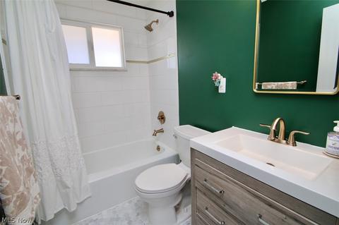 30875 Roosevelt Rd, Wickliffe, OH 44092 photo 22
