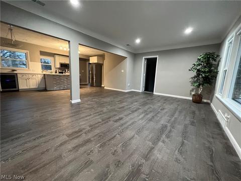 1275 Hillside Rd, Seven Hills, OH 44131 photo 6