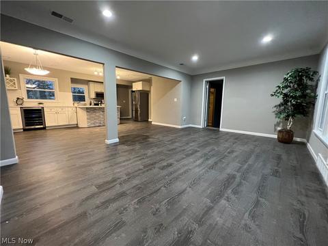 1275 Hillside Rd, Seven Hills, OH 44131 photo 5