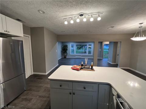 1275 Hillside Rd, Seven Hills, OH 44131 photo 12