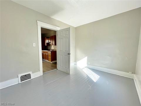 3139 Elyria Ave, Lorain, OH 44055 photo 9