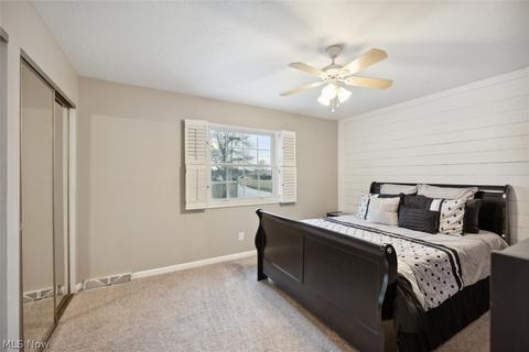 8075 Newcomb Dr, Parma, OH 44129 photo 19