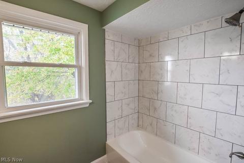 4804 Drumcliff Dr NW, Canton, OH 44708 photo 22