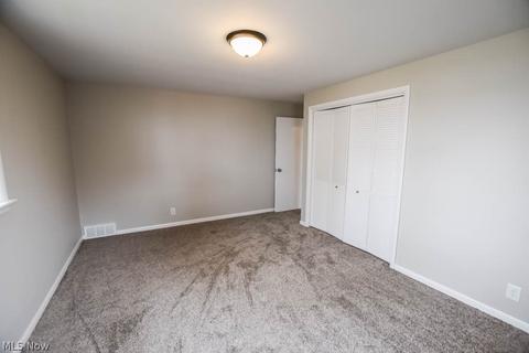 4804 Drumcliff Dr NW, Canton, OH 44708 photo 18