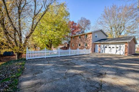 4804 Drumcliff Dr NW, Canton, OH 44708 photo 31