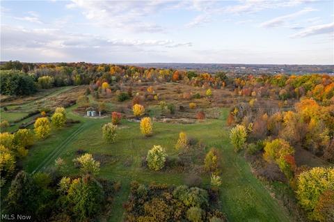 3053 Rohrer Rd, Wadsworth, OH 44281 photo 1