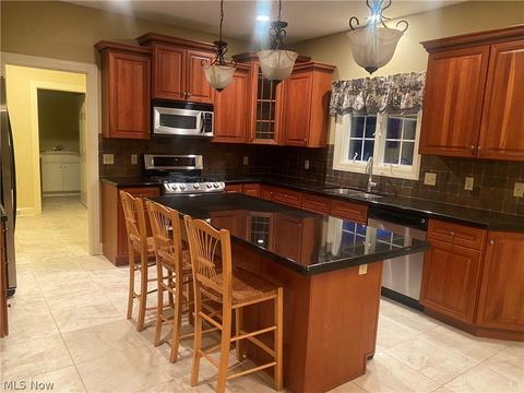 7190 Grayson Dr, Canfield, OH 44406 photo 6