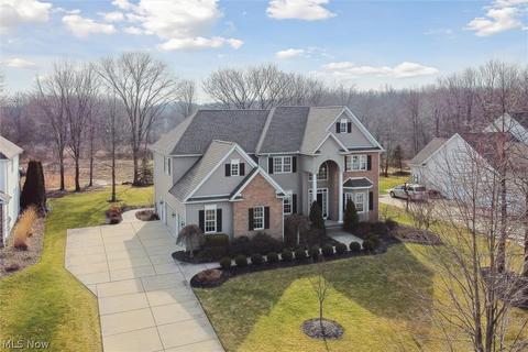 7190 Grayson Dr, Canfield, OH 44406 photo 1