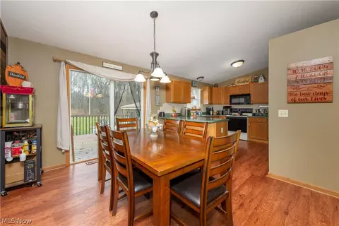 8497 Yale Rd, Rootstown, OH 44272 photo 3