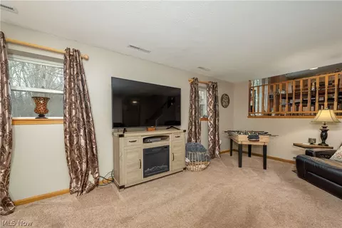 8497 Yale Rd, Rootstown, OH 44272 photo 13
