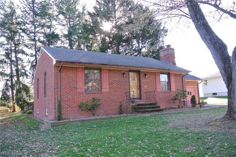 7492 Cherry St, Independence, OH 44131 photo 2