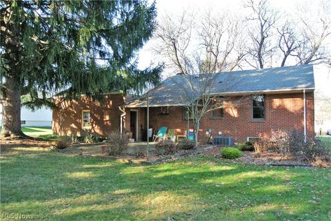 7492 Cherry St, Independence, OH 44131 photo 27