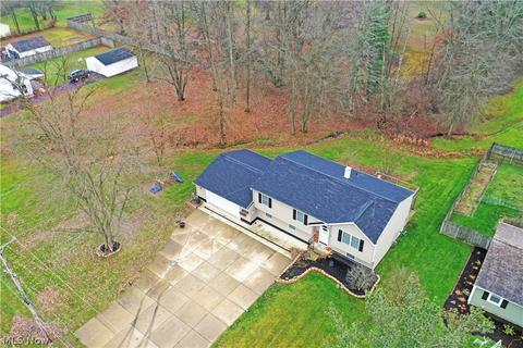 331 Eldon Dr NW, Warren, OH 44483 photo 3