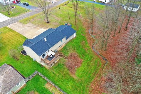 331 Eldon Dr NW, Warren, OH 44483 photo 4