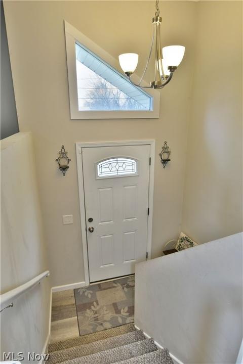 331 Eldon Dr NW, Warren, OH 44483 photo 5