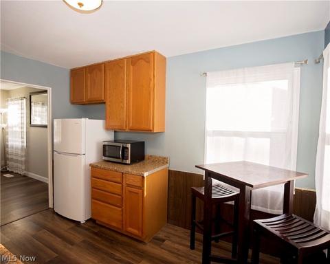 423 Olivet Dr, Elyria, OH 44035 photo 9
