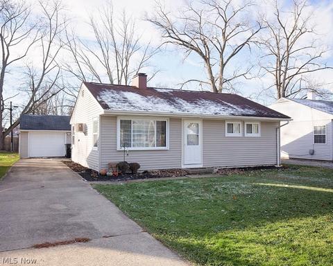 423 Olivet Dr, Elyria, OH 44035 photo 1