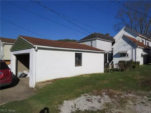 315 N 3rd St, Dennison, OH 44621 photo 8