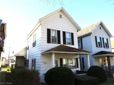 315 N 3rd St, Dennison, OH 44621 photo 1
