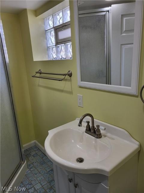 324 Eastern Heights Blvd, Elyria, OH 44035 photo 18