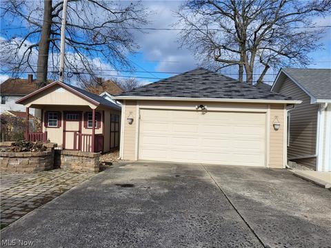 324 Eastern Heights Blvd, Elyria, OH 44035 photo 23