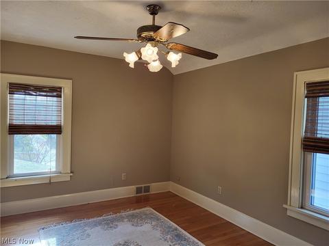324 Eastern Heights Blvd, Elyria, OH 44035 photo 16