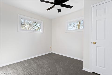 165 Clinton Ave, Elyria, OH 44035 photo 16