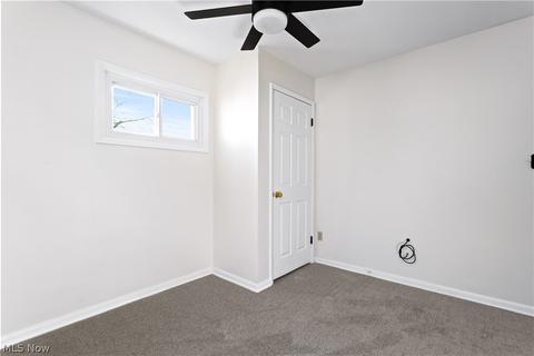 165 Clinton Ave, Elyria, OH 44035 photo 15