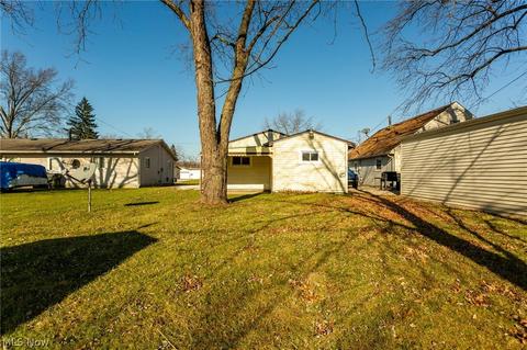 165 Clinton Ave, Elyria, OH 44035 photo 27