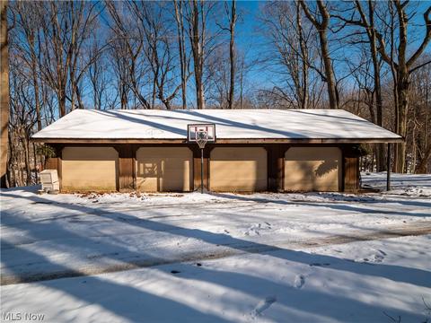 8106 Eagle Rd, Willoughby, OH 44094 photo 33