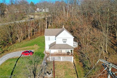 28 Washington Ave, Struthers, OH 44471 photo 3