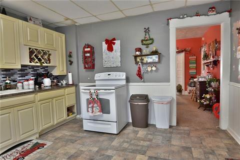 28 Washington Ave, Struthers, OH 44471 photo 20