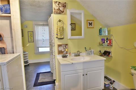 28 Washington Ave, Struthers, OH 44471 photo 17