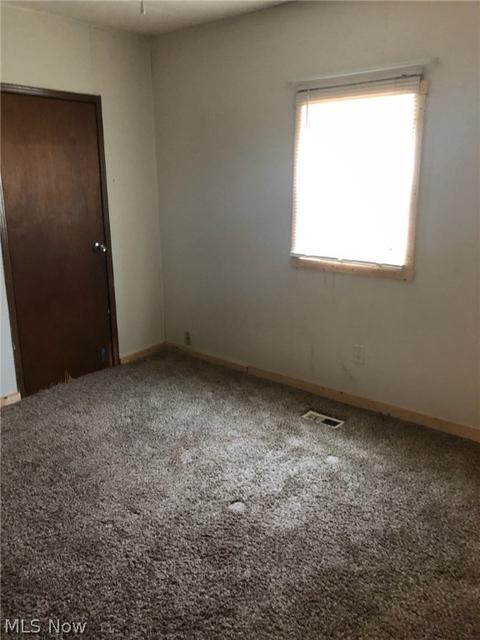 560 Pearl St, Philo, OH 43771 photo 11