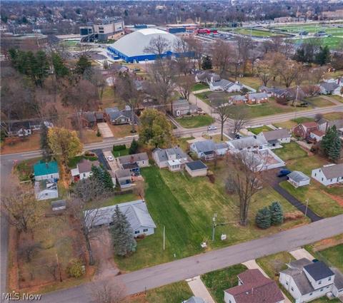 1913 Broad Ave NW, Canton, OH 44708 photo 5