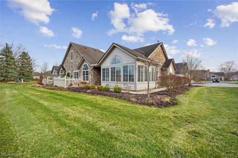 256 Sandover Dr, Aurora, OH 44202 photo 3