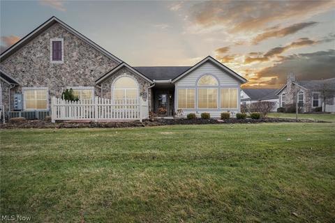 256 Sandover Dr, Aurora, OH 44202 photo 2