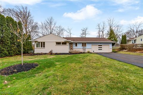 3292 Bancroft Rd, Fairlawn, OH 44333 photo 1