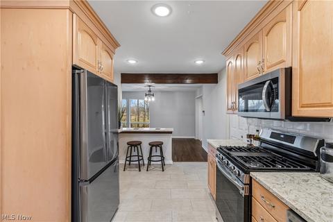 3292 Bancroft Rd, Fairlawn, OH 44333 photo 13