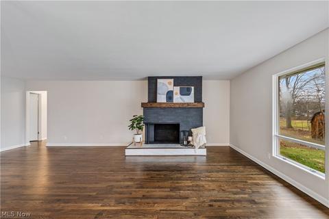 3292 Bancroft Rd, Fairlawn, OH 44333 photo 4