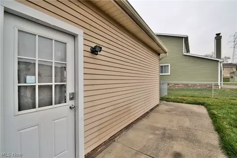 4491 Ocala Dr, Parma, OH 44134 photo 28