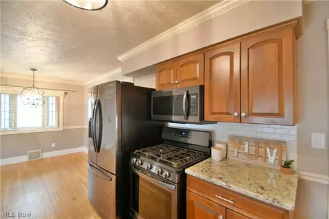 4491 Ocala Dr, Parma, OH 44134 photo 5