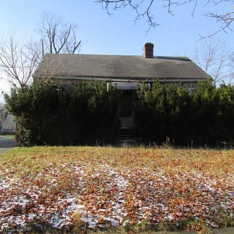 860 Kickapoo Ave, Akron, OH 44305 photo 2