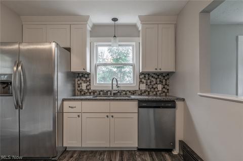 4149 Thompson St, Perry, OH 44081 photo 12