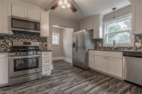 4149 Thompson St, Perry, OH 44081 photo 8