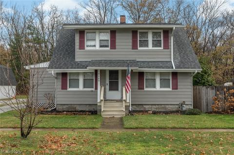 4149 Thompson St, Perry, OH 44081 photo 1